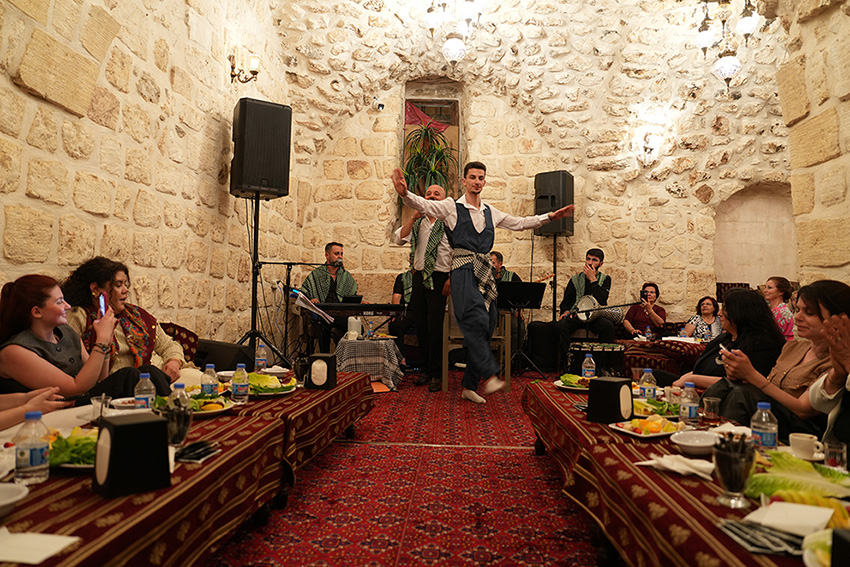 Midyat Reyhani Gösterisi